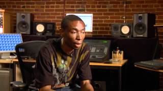 Video thumbnail for M-Audio BX8A Deluxe Active Monitors (Pair) by Gear4music Guitars
