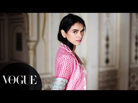 download lagu mp3 mp4 Anita Dongre Husband, download lagu Anita Dongre Husband gratis, unduh video klip Anita Dongre Husband
