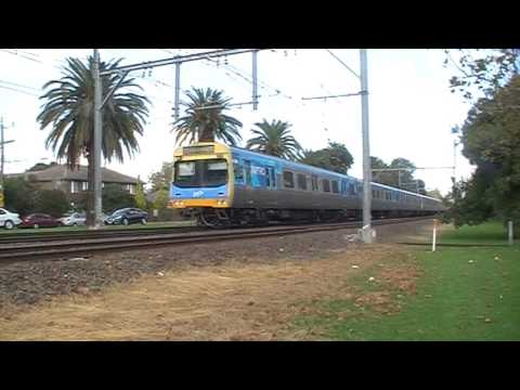 XR 552 with the #9553 long island steel train and more near glenhuntly