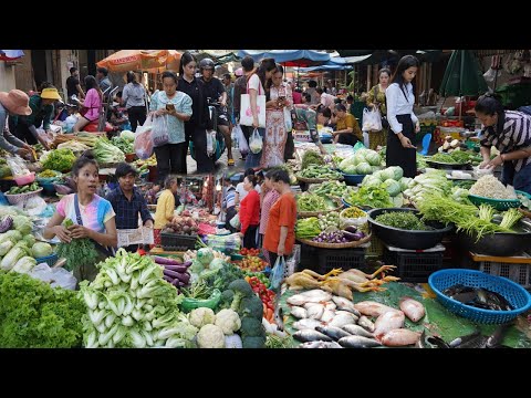 Cambodian Street Market in Evening - Plenty Fresh Fruit, Vegetable, Fresh Seafood & More @Orussey