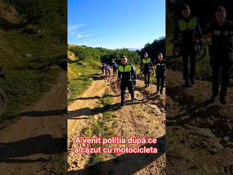 A venit poliția după ce a căzut cu motocicleta