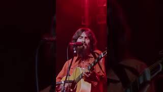 Download lagu Repost @TheBeatles @GeorgeHarrison plays Here Comes The Sun @ The Concert For Bangladesh mp3