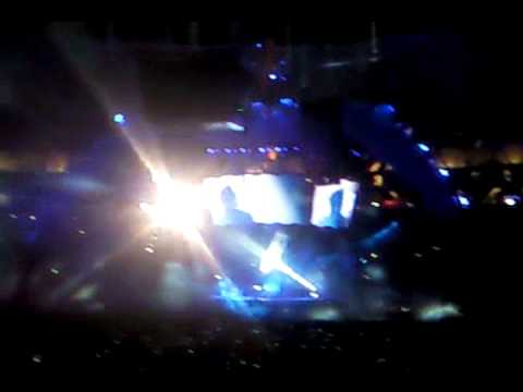 U2 - With or without you - La Plata - 02/04/2011