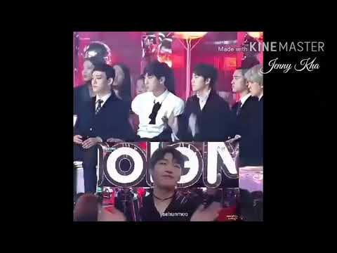 EXO Suho reaction to Wanna One Jisung dancing Red flavor at MMAs 2017.[FANCAM]