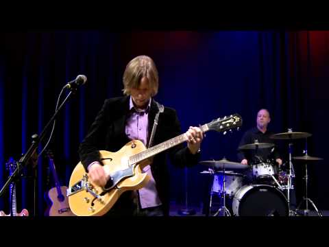 Jerusalem   by Paul Holdman