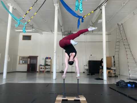 Promotional video thumbnail 2 for Cheycirque