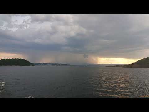 Rank 1 vs Marco V & Benjamin - ID (Live at Trance Energy 30-09-2000)