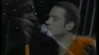 No time this time-Enrique Bunbury