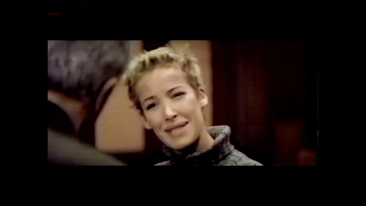 Culte : Bande annonce du Film Bouge avec Ophelie Winter