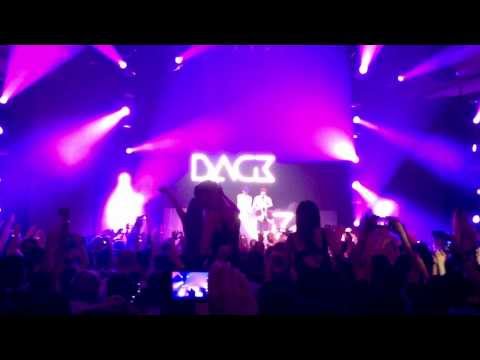 Nic Chagall ft Jonathan Mendelsohn - This Moment Live @ the Hollywood Palladium