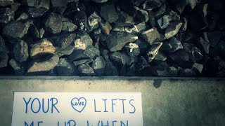 Sia - Helium (Lyrics)