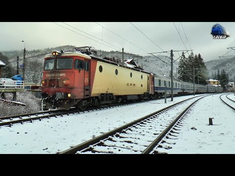060-EA1 41-0055-4&IR473-2 ”Ister” Budapest Keleti-București Nord in Gara Bușteni Station 08 Dec 2021