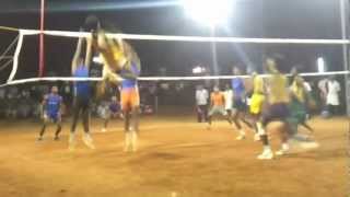 preview picture of video 'Indian volleyball. sadiq v/s vavakkadu ( kerala)'