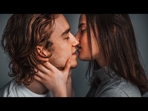 First Kiss - Mondays feat  Paulina Fröling | Pop Music
