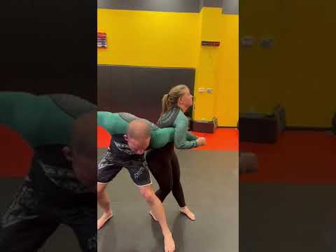Hair grab defense #womensselfdefense #selfdefense