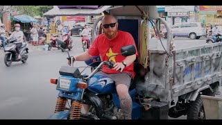 Streets of Saigon 2 - Motovlog Vietnam