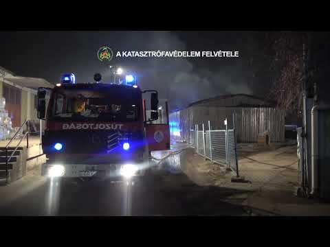 Autók égtek egy budapesti garázsban