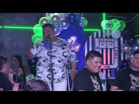 QUE TE VAYA BIEN - MIGUELON Y LAS VOCES DE LA CUMBIA...FELIZ CUMPLEAÑOS "MIGUELÓN"