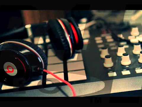 MENZO & CHOWCO - Blowing Me Kisses REMIX