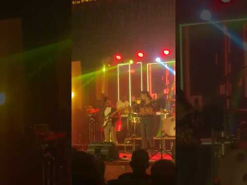 Raini Charuka On Stage - Ulath Ekai Pilath Ekai  #rainicharuka #backing