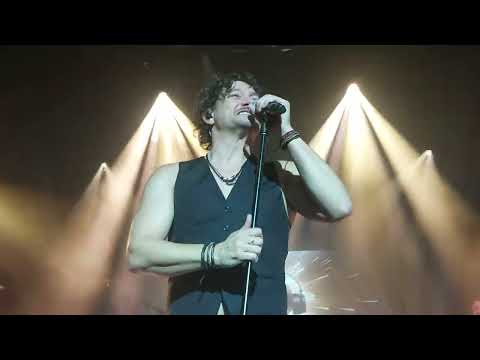 Rob Mills live in Melbourne - Bon Jovi tribute - Dead or Alive, Bad Medicine, Raise Your Hands 