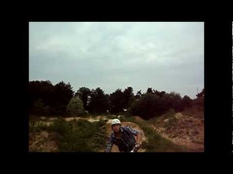 Dirt , entre poussière et nuages.