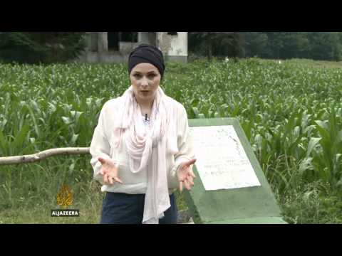 Ukopan u Srebrenici po katoličkom običaju - Al Jazeera Balkans
