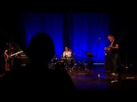 Nick D'Virgilio Trio - Where The Earth Meets The Sky (Gliwice, Mrowisko, 04.10.2013)