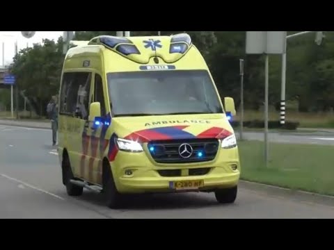 A1 23-114 ambulance met spoed naar het viecuri medisch centrum!