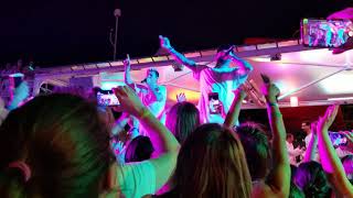 Backstreet Boys Cruise 2018 - Poster Girl