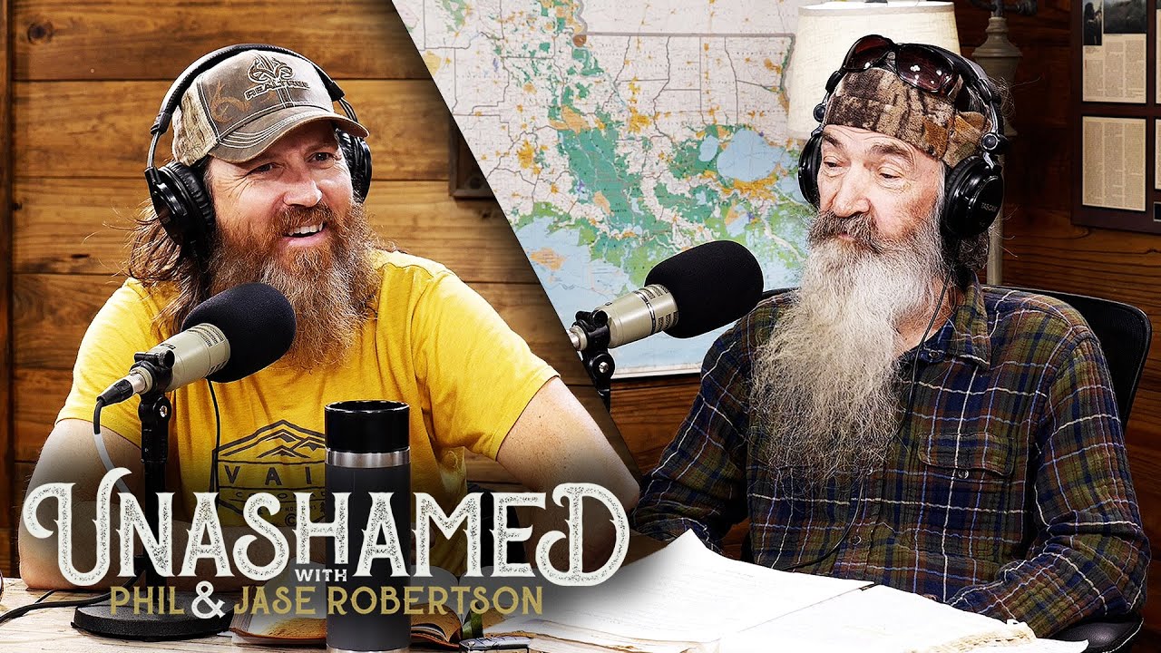 Ep 681 | Phil’s Old Pal Terry Bradshaw Laughed at Poor Baby Al & How Jase Hooked Missy