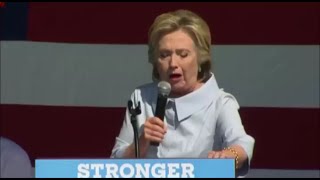 Hillary Clinton Coughs Up 2 Lumps of Tissue in Cleveland, OH