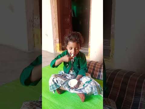 shreyanshi icecream 🍦 eating time