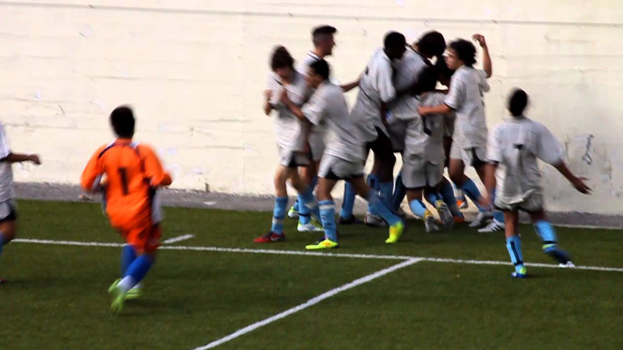 Juvenis: GCC 1 - Almada 0 (golo)