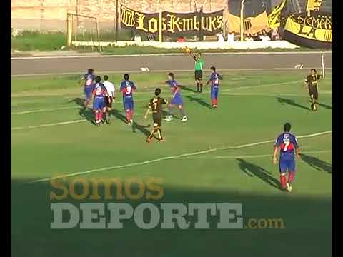 C.A. Mitre 2 vs Güemes 1/ Torneo del Interior 2011/ jugado el 02 de Abril en el Barrio 8 de Abril