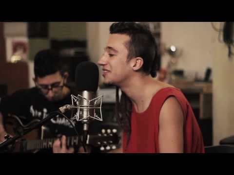 GIROWEEDZ feat VINNIE BROWN - PARTIRE DA ZERO (acoustic version)