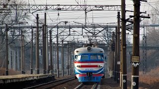 preview picture of video 'ЮЖД. Поездка в электричке [Живой звук] - Southern railway. The trip in the train [Live sound]'