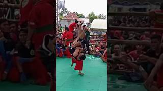 Download lagu bantingan nekuk leher GAK BAHAYA TAH #shorts mp3