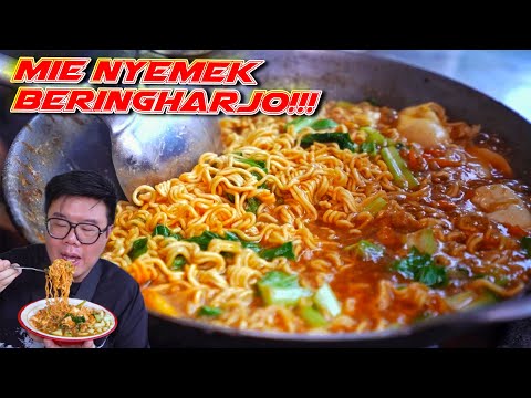 BLUSUKAN KE PASAR BUAT MAKAN INDOMIE NYEMEK!!!
