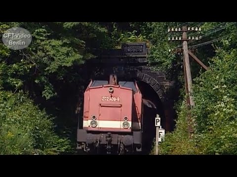 DR V100 in regular service - Not a photo train