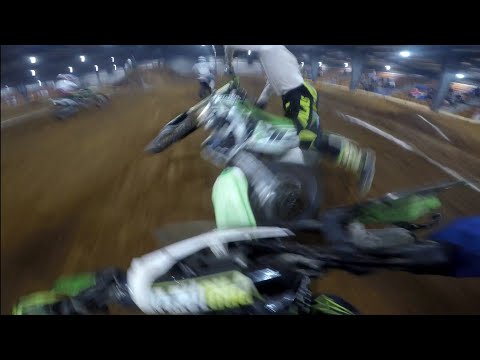 hilarious D class crashes and pile ups 🤣 at sky ax ArenaCross!!!