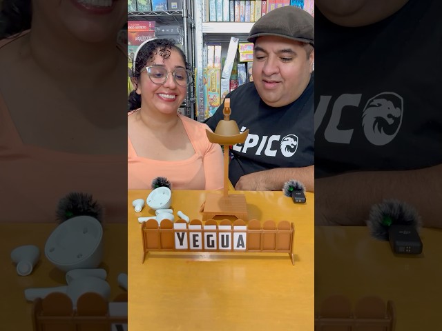 Vídeo relacionado con Juego de Adivinanzas con Ahorcado Magnético y Misterios, Divertido Juego de Mesa Ahorcado con Cowboy Magnético, Juegos de Viaje que Brillan en la Oscuridad para Niños, Adultos, Familia y Amigos