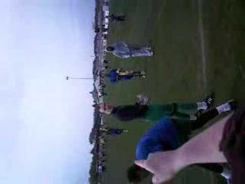 Bedfont goalkeeper makes a fool of himself