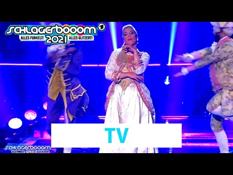 LaFee ft. Falco - Rock Me Amadeus | Schlagerbooom 2021