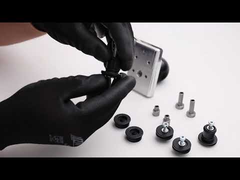 Audi self-adhesive profiles: change of Black Eight roll set