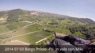 preview picture of video '2014 07 03 Borgo Priolo volo con Miki'