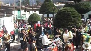 preview picture of video 'BANDA SANTA LUCIA DEL PERU-corrido en San Mateo de Huanchor'