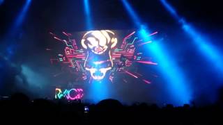 Röyksopp - Skulls - live @ Oslo Spektrum, Norway, 12.12.15