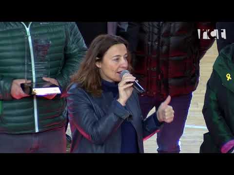 Calella recull el testimoni de la Ciutat del Bàsquet Català a Sant Cugat