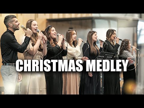 Cu bucurie sa cantati | Vestiti azi pretutindeni | Departe intr-o iesle - Victory Worship